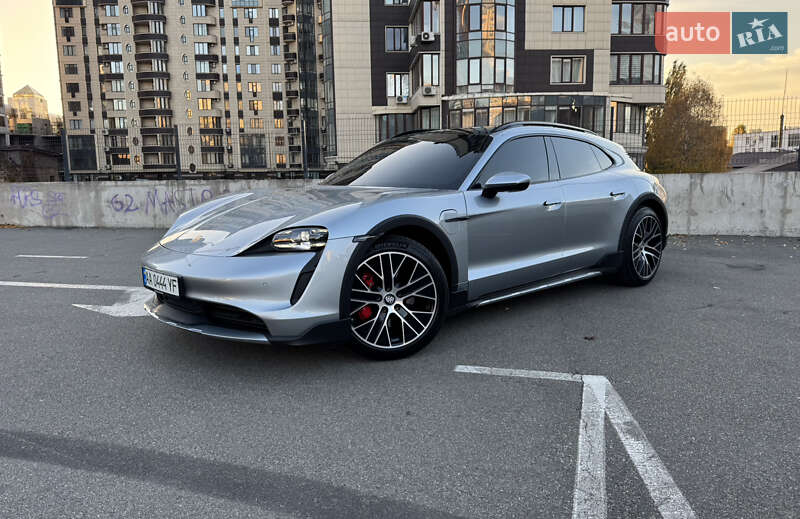 Седан Porsche Taycan Cross Turismo 2021 в Киеве фото 3 Седан Porsche Taycan Cross Turismo 2021 в Киеве