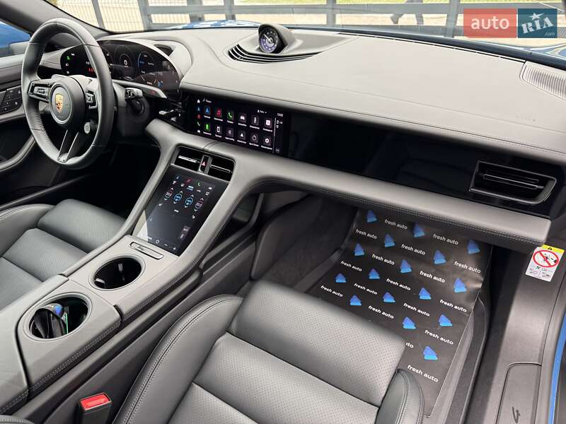 Универсал Porsche Taycan Cross Turismo 2023 в Ровно
