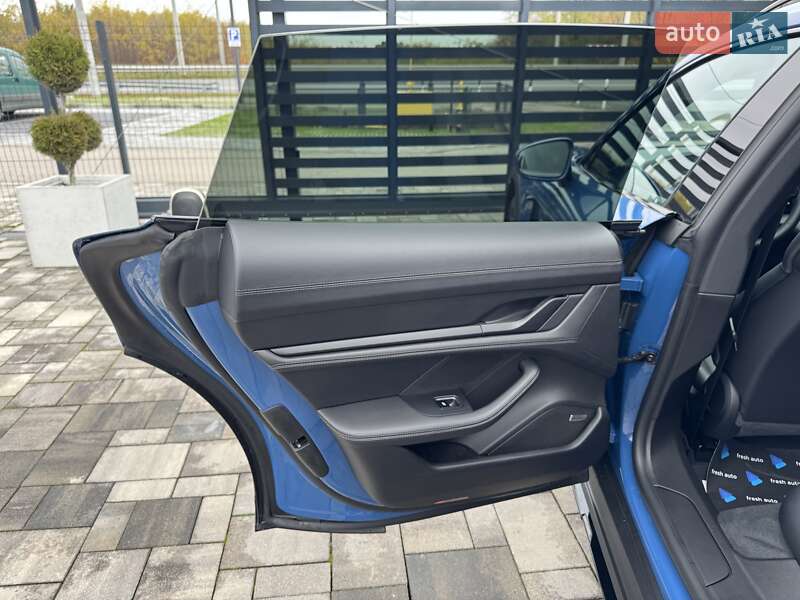 Универсал Porsche Taycan Cross Turismo 2023 в Ровно