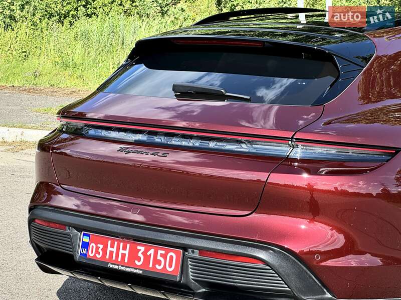 Універсал Porsche Taycan Cross Turismo 2021 в Києві