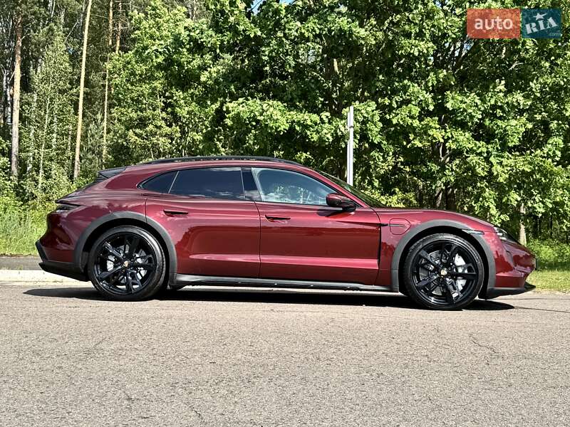 Універсал Porsche Taycan Cross Turismo 2021 в Києві