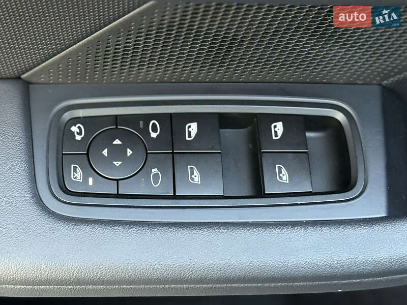 Універсал Porsche Taycan Cross Turismo 2023 в Києві