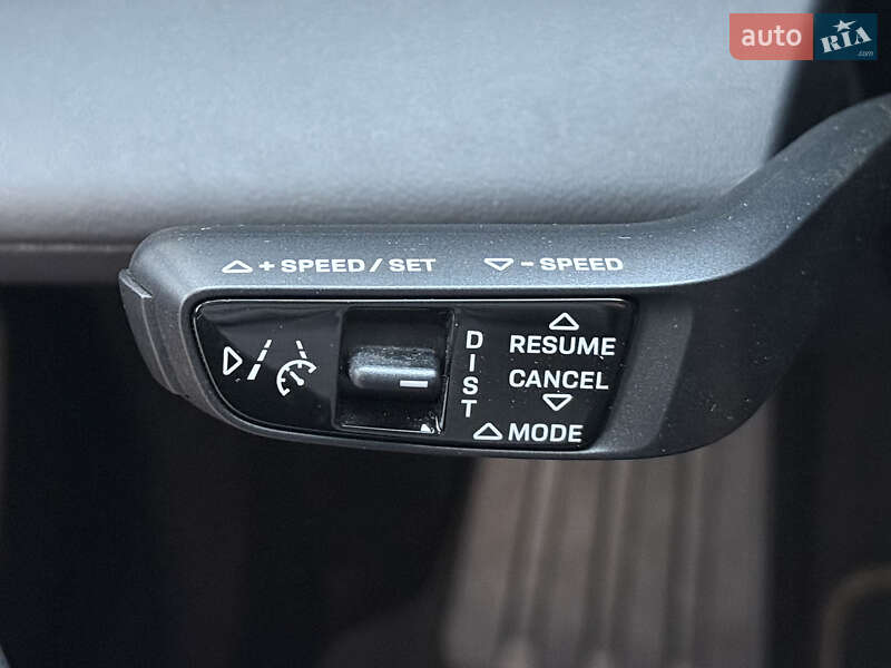 Універсал Porsche Taycan Cross Turismo 2023 в Києві