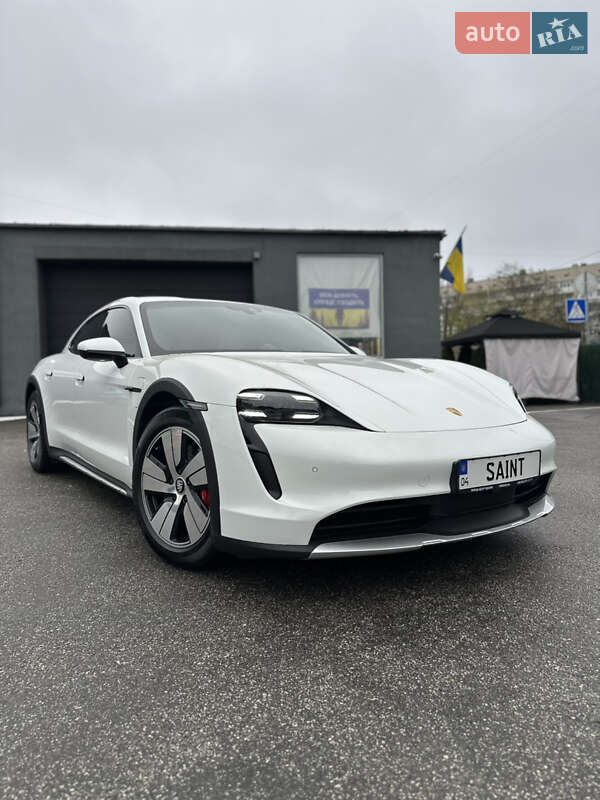 Porsche Taycan Cross Turismo 2021 Porsche Taycan Cross Turismo 2021