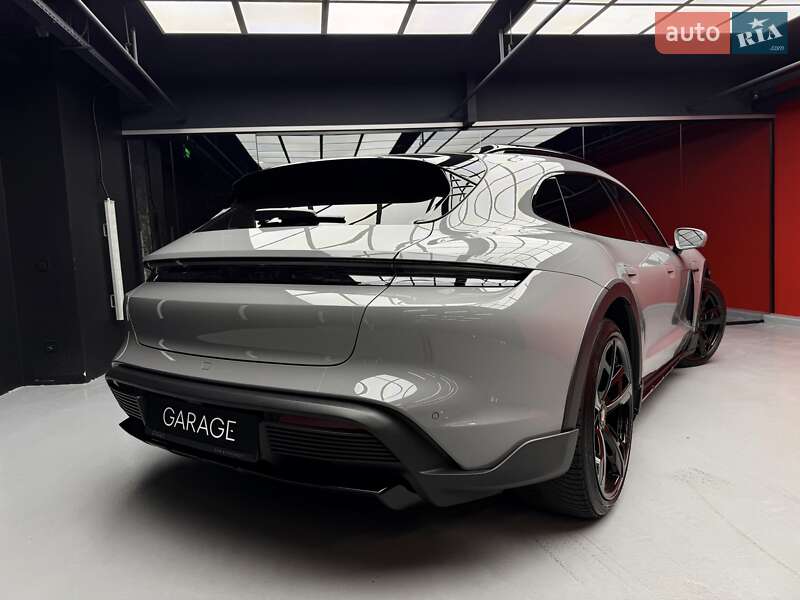 Універсал Porsche Taycan Cross Turismo 2023 в Києві