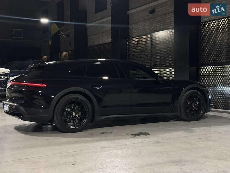 Универсал Porsche Taycan Cross Turismo 2021 в Луцке