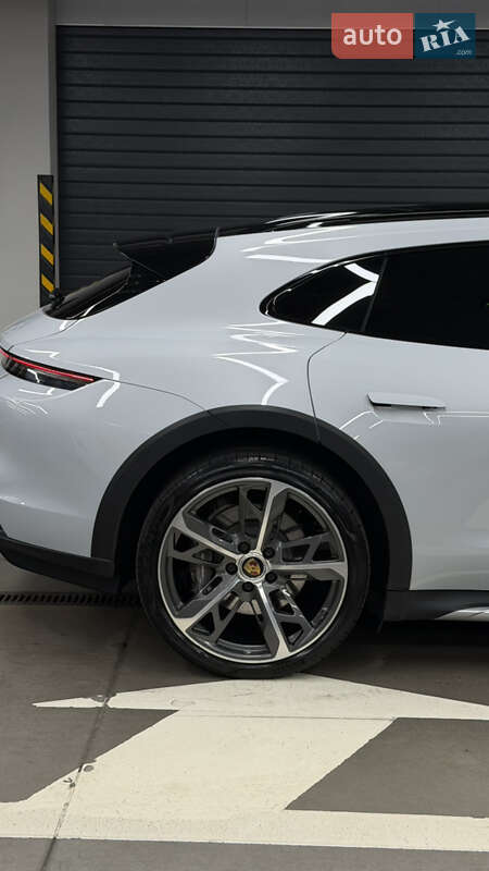 Универсал Porsche Taycan Cross Turismo 2022 в Киеве фото 14 Универсал Porsche Taycan Cross Turismo 2022 в Киеве