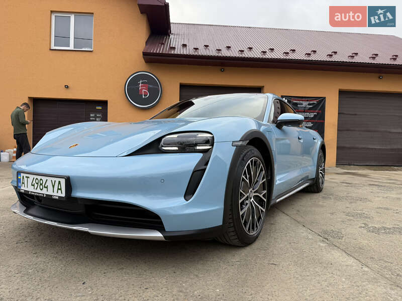 Универсал Porsche Taycan Cross Turismo 2021 в Коломые