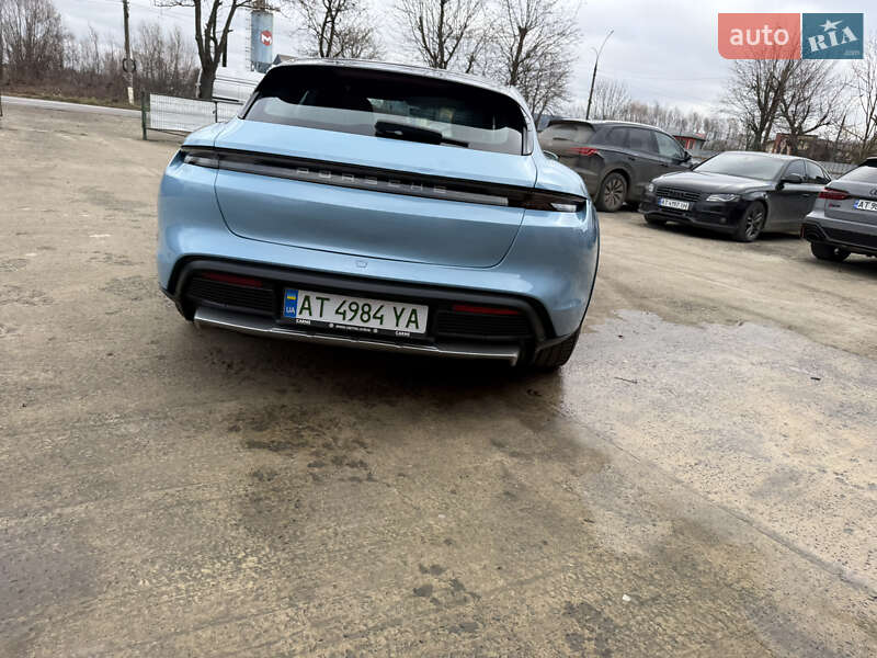 Универсал Porsche Taycan Cross Turismo 2021 в Коломые