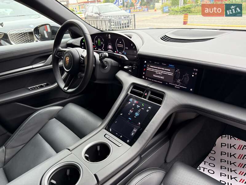 Универсал Porsche Taycan Sport Turismo 2024 в Львове