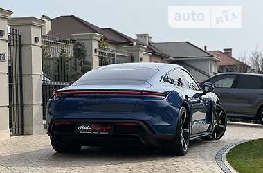 Седан Porsche Taycan 2021 в Одессе