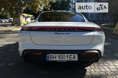 Седан Porsche Taycan 2020 в Одессе