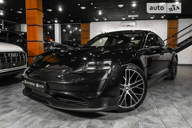 Седан Porsche Taycan 2020 в Одессе