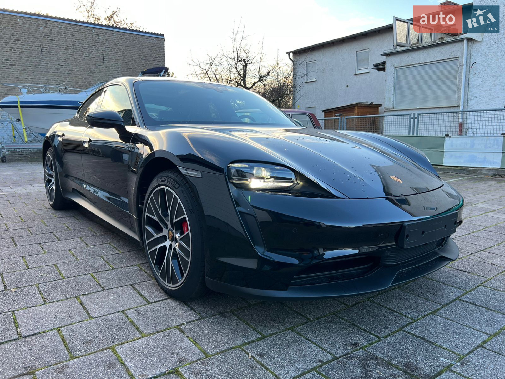 2023 Porsche Taycan - мініатюра 3