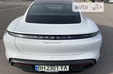 Седан Porsche Taycan 2022 в Одессе