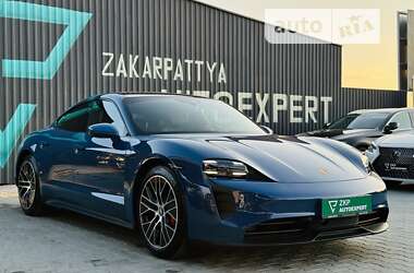 Седан Porsche Taycan 2022 в Мукачевому