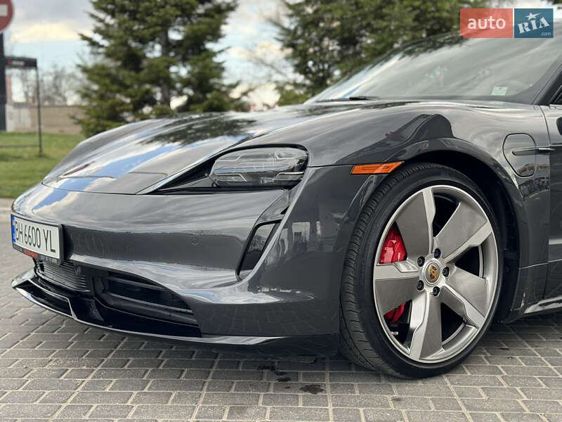 Седан Porsche Taycan 2020 в Одессе