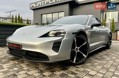 Седан Porsche Taycan 2022 в Киеве