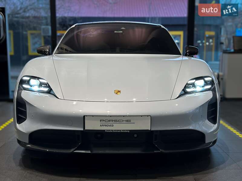 Седан Porsche Taycan 2021 в Одессе