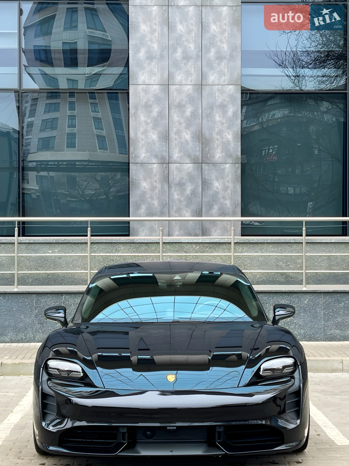 2019 Porsche Taycan - мініатюра 4