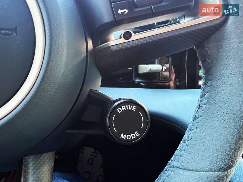 Седан Porsche Taycan 2021 в Львове фото 30 Седан Porsche Taycan 2021 в Львове