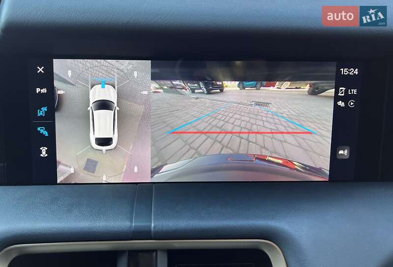 Седан Porsche Taycan 2021 в Львове фото 36 Седан Porsche Taycan 2021 в Львове