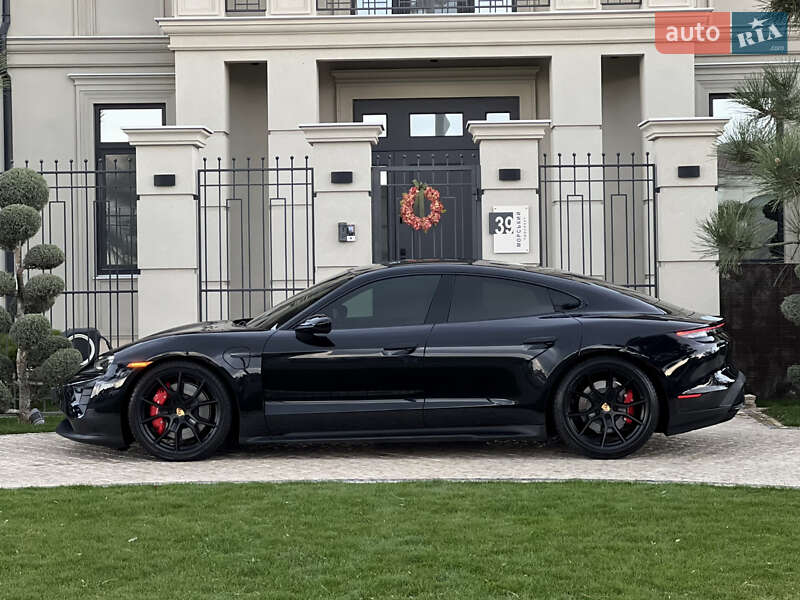Седан Porsche Taycan 2022 в Одессе