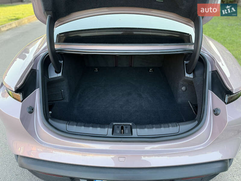 Седан Porsche Taycan 2022 в Ровно фото 33 Седан Porsche Taycan 2022 в Ровно