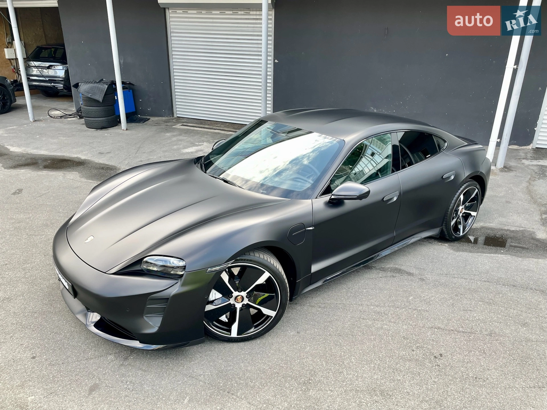 2020 Porsche Taycan - мініатюра 7