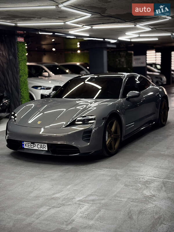 Седан Porsche Taycan 2020 в Одессе