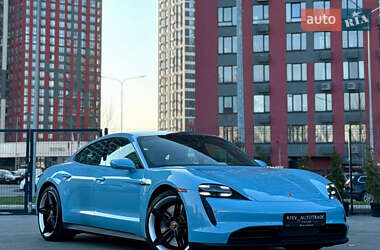 Седан Porsche Taycan 2020 в Луцке