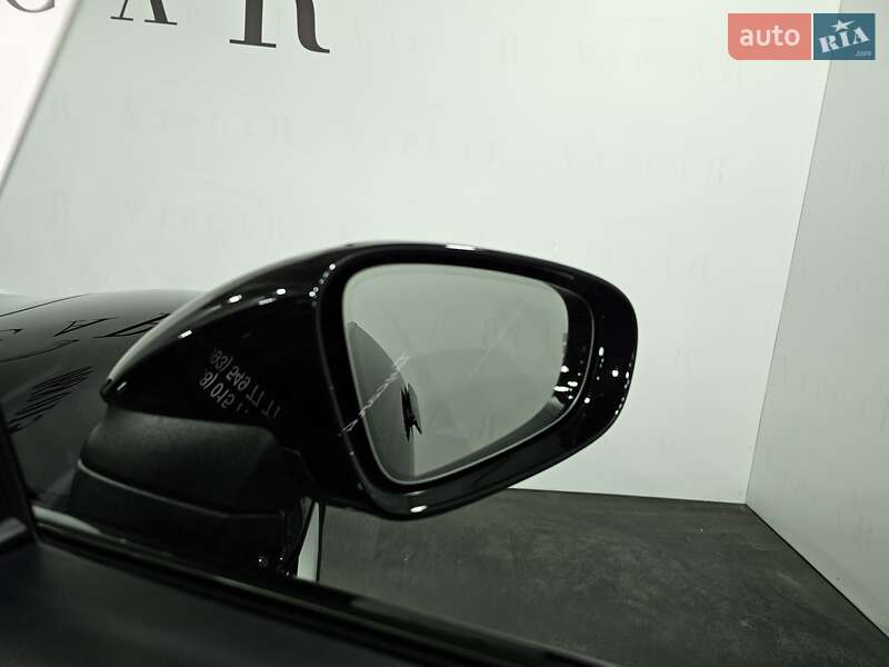 Седан Porsche Taycan 2021 в Киеве