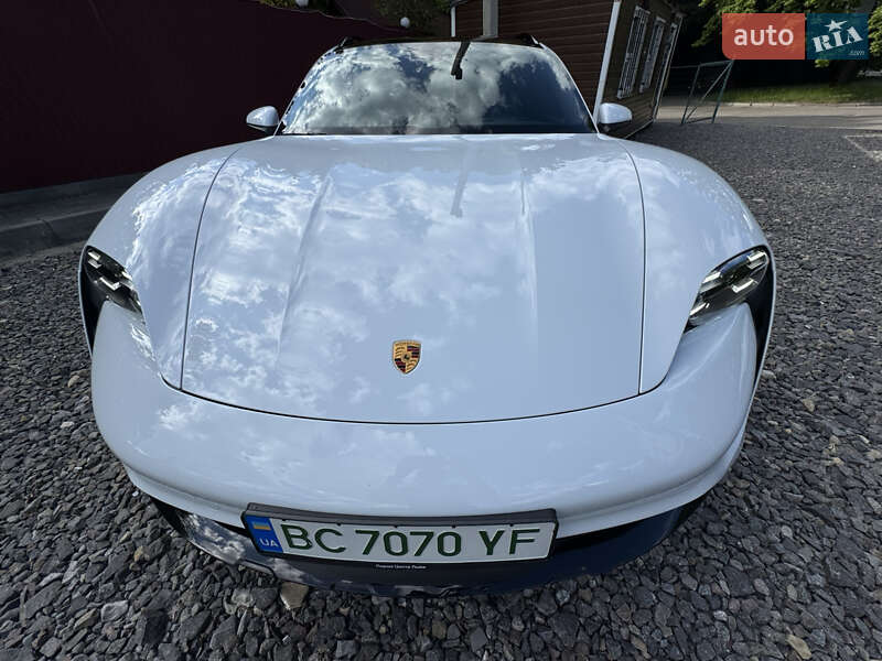 Седан Porsche Taycan 2021 в Трускавце