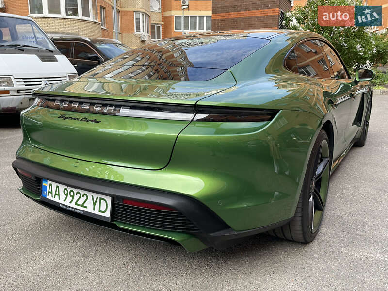 Седан Porsche Taycan 2020 в Киеве фото 16 Седан Porsche Taycan 2020 в Киеве