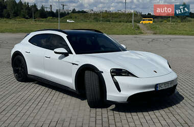 Седан Porsche Taycan 2021 в Львові