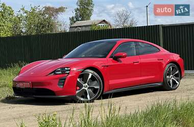 Седан Porsche Taycan 2022 в Києві
