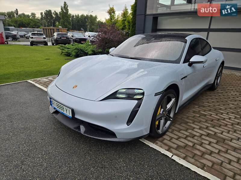 Porsche Taycan 2021 Porsche Taycan 2021