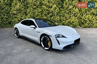 Седан Porsche Taycan 2020 в Львові