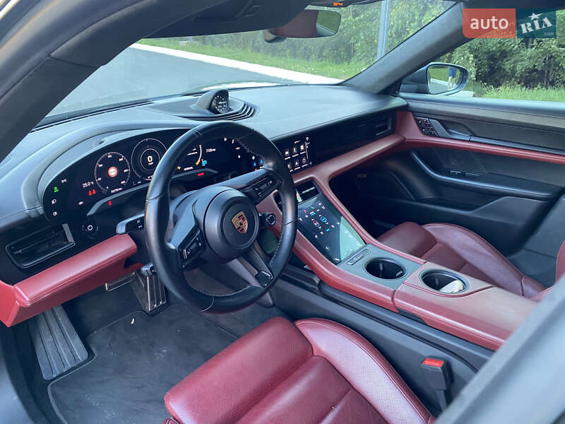 Седан Porsche Taycan 2019 в Киеве фото 7 Седан Porsche Taycan 2019 в Киеве