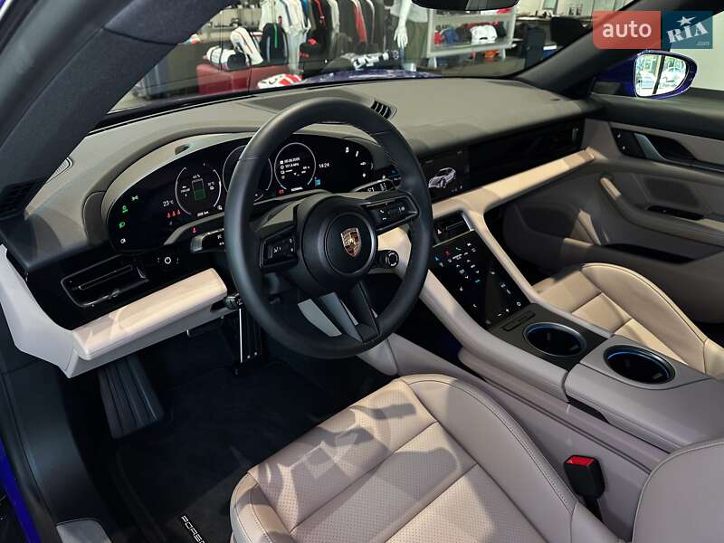 Седан Porsche Taycan 2025 в Одессе