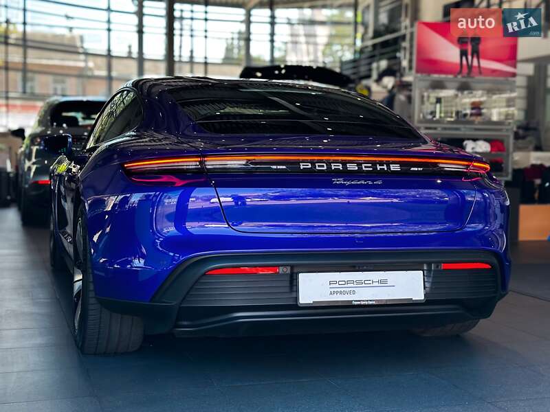 Седан Porsche Taycan 2025 в Одессе