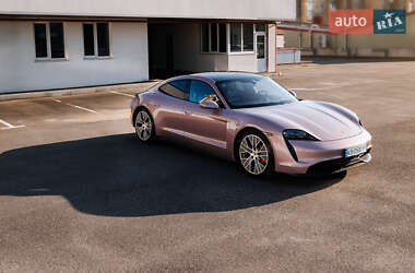 Седан Porsche Taycan 2021 в Виннице