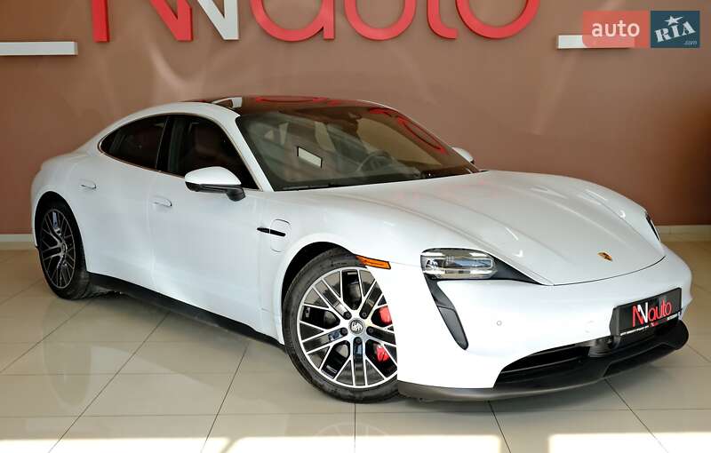 Седан Porsche Taycan 2022 в Одессе