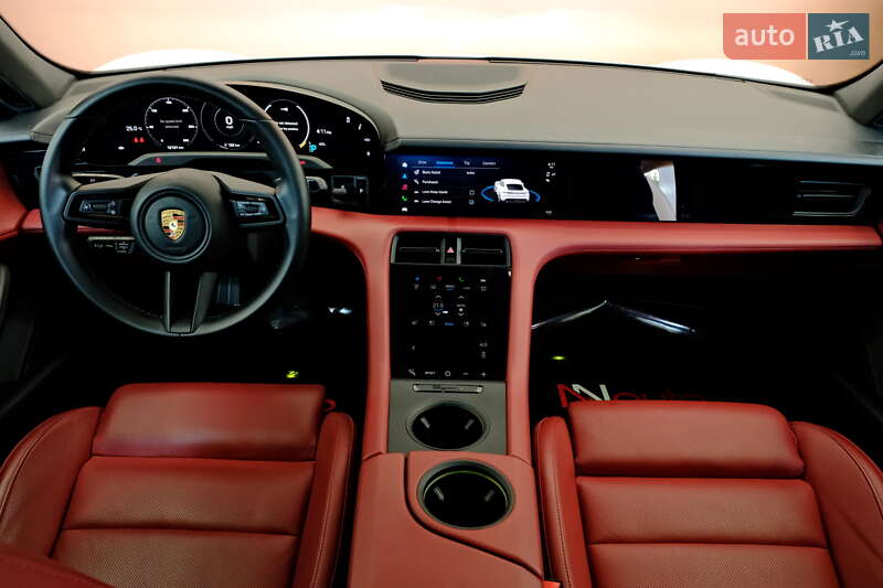 Седан Porsche Taycan 2022 в Одессе