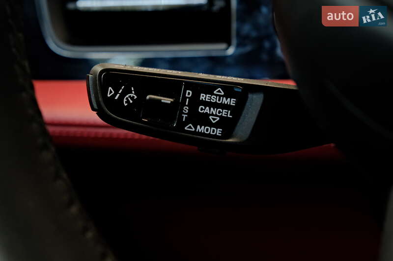 Седан Porsche Taycan 2022 в Одессе