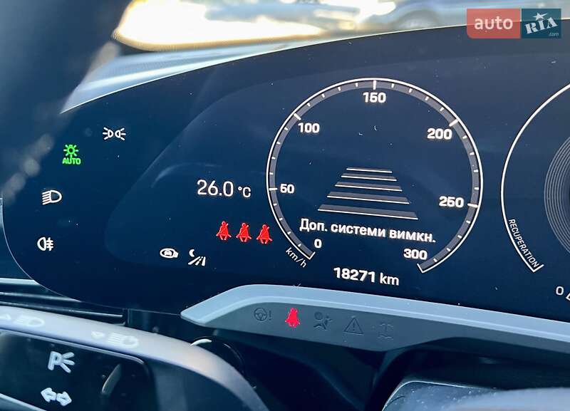 Седан Porsche Taycan 2020 в Киеве фото 42 Седан Porsche Taycan 2020 в Киеве