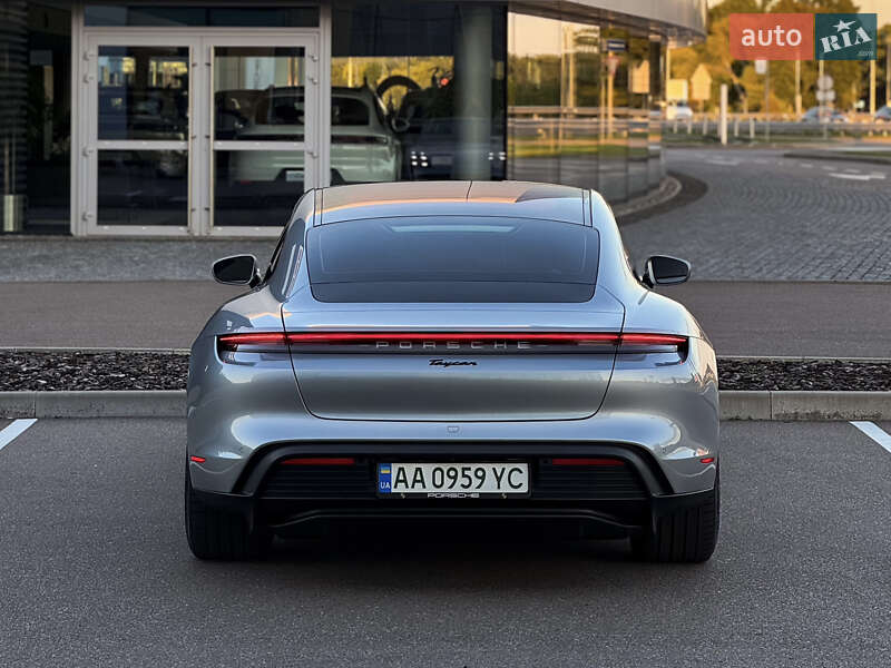 Седан Porsche Taycan 2021 в Киеве фото 10 Седан Porsche Taycan 2021 в Киеве