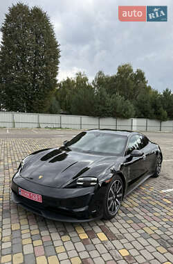 Седан Porsche Taycan 2021 в Луцке