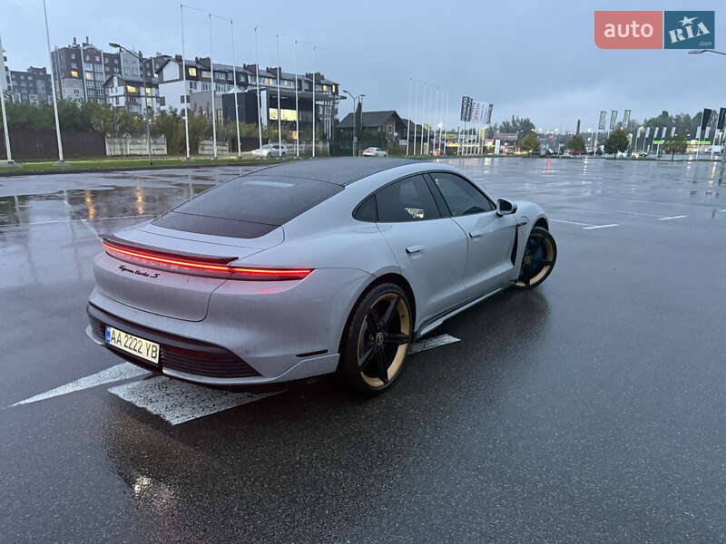 Седан Porsche Taycan 2020 в Києві фото 5 Седан Porsche Taycan 2020 в Києві