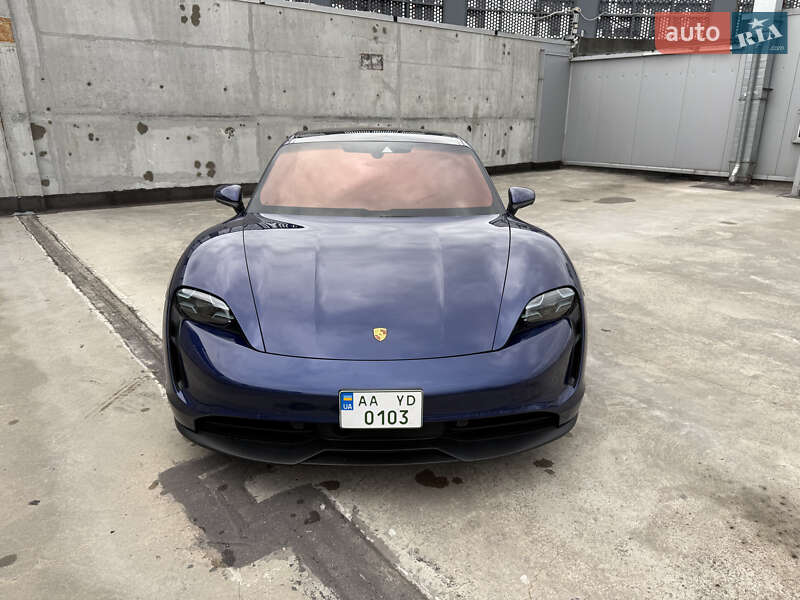 Седан Porsche Taycan 2020 в Киеве фото 6 Седан Porsche Taycan 2020 в Киеве